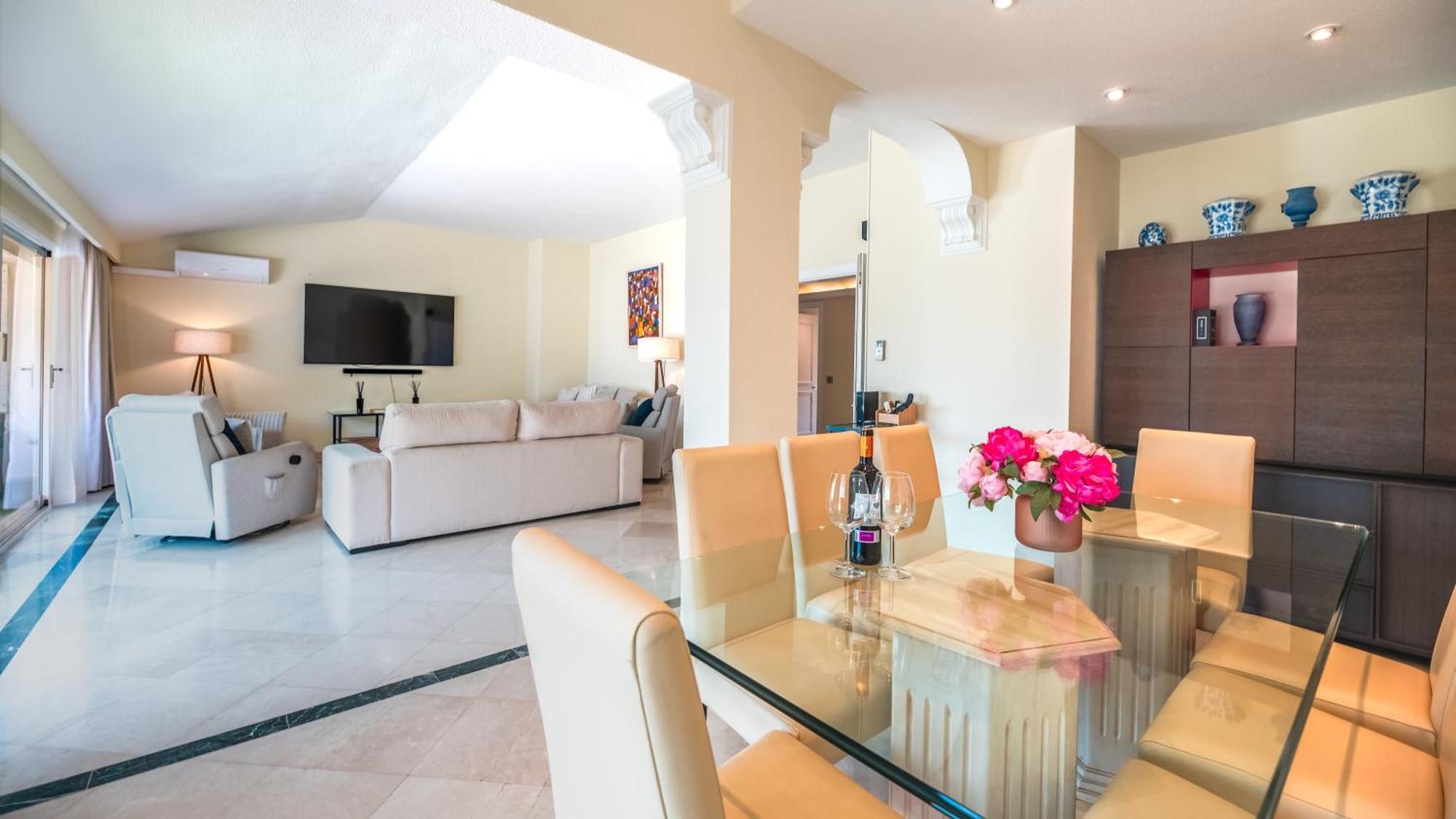 Penthouse Boutique Suite מארבלה מראה חיצוני תמונה